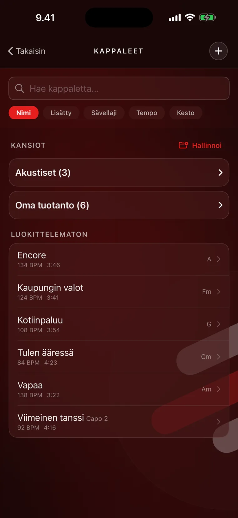 Kappalekirjasto kansioineen ja sävellajeineen
